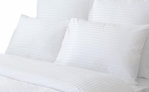 К-т наволочек сатин СТРАЙП 50*70 -2шт полоса 3*3 пл. 140 (гр/м2) цв.Белый ВЫПИСЫВАТЬ ОТ ИП