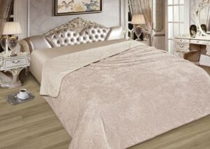 Покрывало Elite c искусственным мехом Евро 200*220 арт. М-06