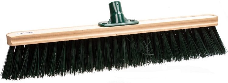 Щётка деревянная Уличная 50 см с пластиковым крепежом без черенка