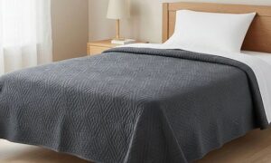 Покрывало Elegant Ease 150*210, микрофибра ультрастеп, наполнитель синтепон, цвет серый