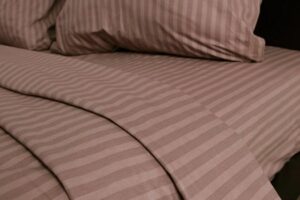 Простыня поплин СТРАЙП 160*220 полоса 1*1 цв. Какао ВЫПИСЫВАТЬ ОТ ИП
