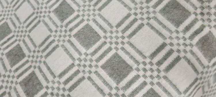 Одеяло 1,5сп 140*205 Байка цветная (80% хлопок, 20% п/э)