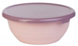 Салатница с крышкой Умничка 2,1л пластик, микс